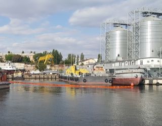 Миколаївський морпорт за п’ять місяців найбільше перевалив зернових вантажів